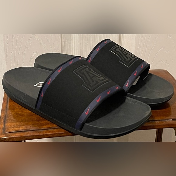 Arizona Wildcats Nike Offcourt Slides Black DD0505-001 Men’s Size 14 NEW - Picture 2 of 9